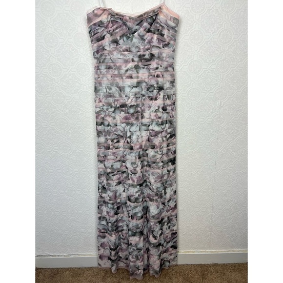 BCBG MaxAzria Romantic Whimsical Strapless Fitted Maxi Dress Gown Pastel Evening - Picture 1 of 9